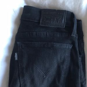 Black Levi Skinny Jeans
